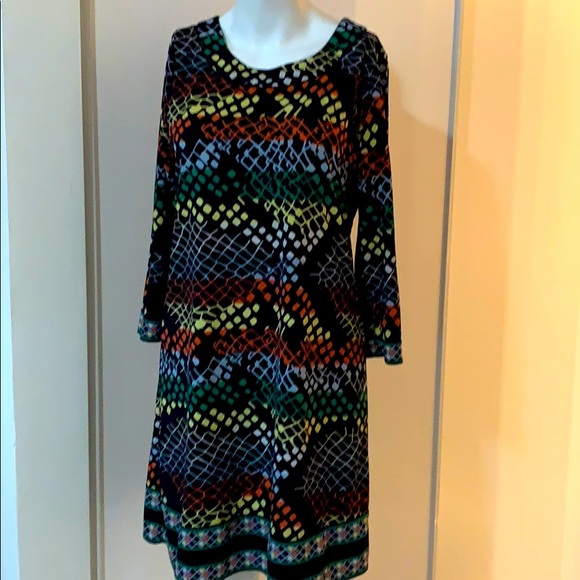 BCBGMAXAZRIA dress with quarter length sleeves - Picture 1 of 5